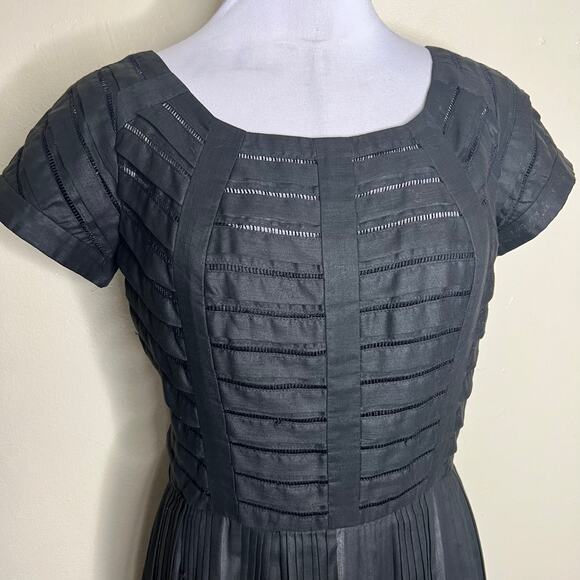 Vtg 50s Carlye Midi Dress 6/8 Black Pleated Cotton Mid Century Made in USA 60s - Picture 6 of 8